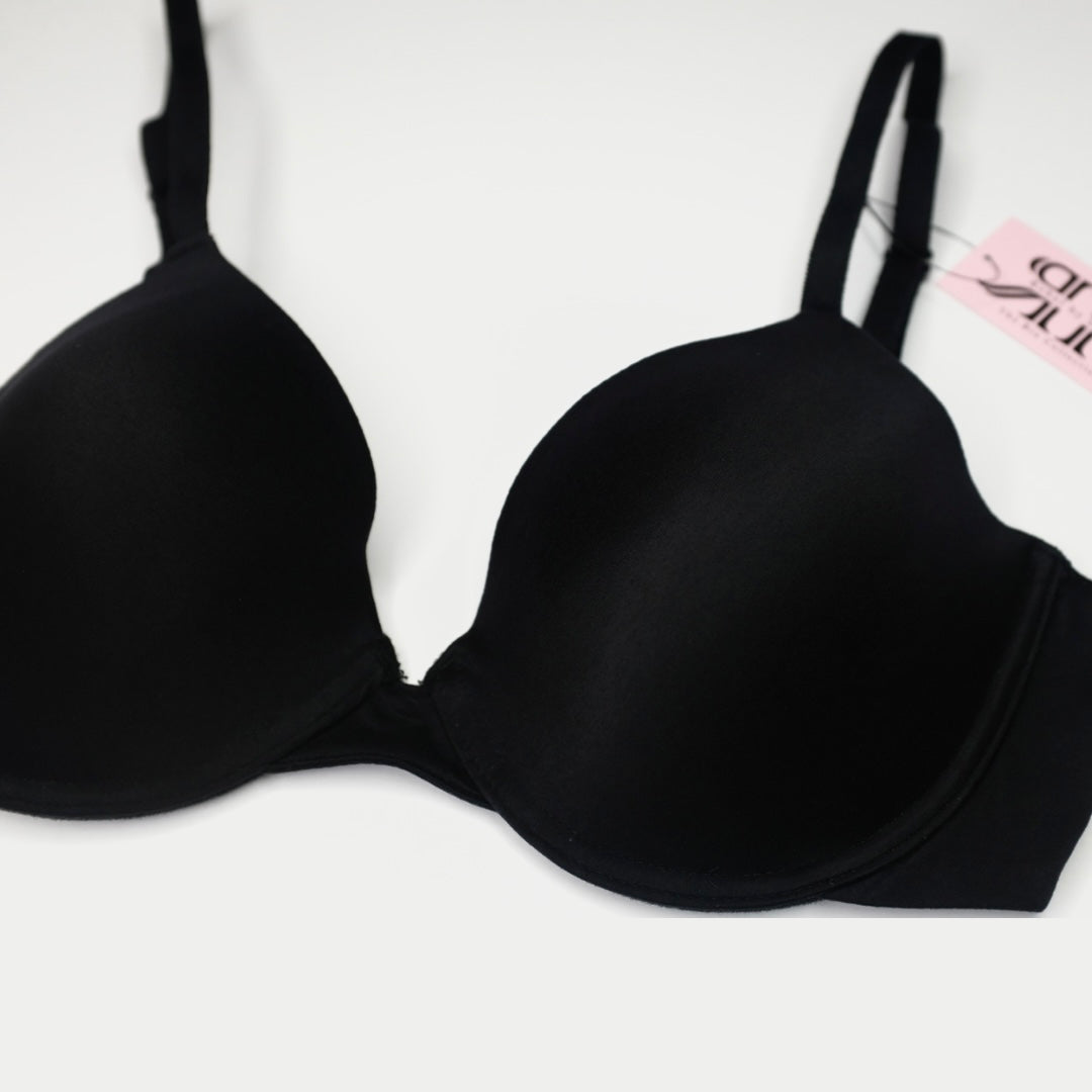 The Rebellious Bra - Black Beauty