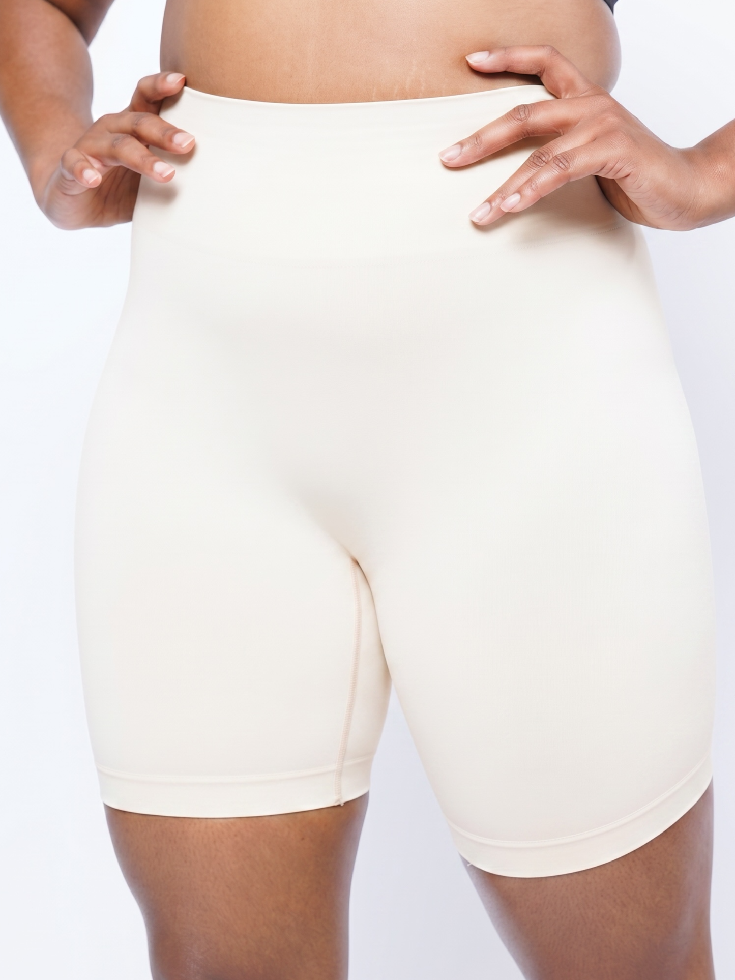Bare Rebel Curve™ Sculpting Short
